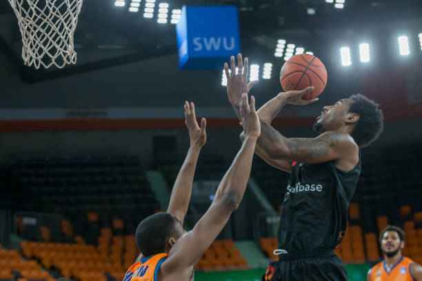 任意球破门 任意球破门