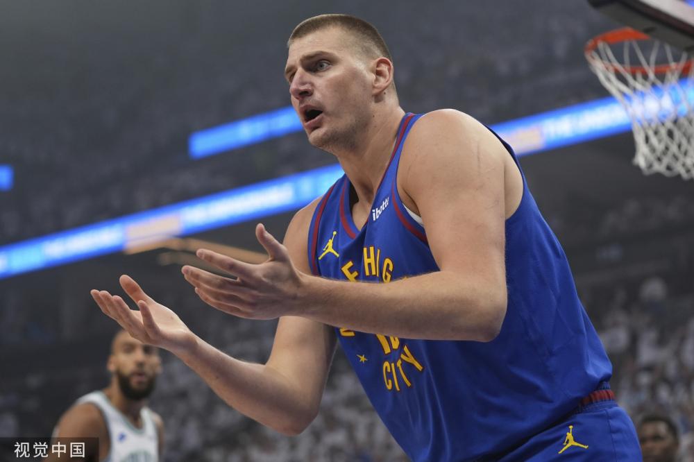 他的每一个 他的每一个